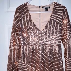 CHARLOTTE RUSSE LONG SLEEVE, MINI SEQUIN DRESS - SIZE M